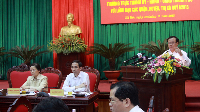 Bí thư Thành ủy Hà Nội Phạm Quang Nghị phát biểu tại hội nghị. Ảnh: TTO