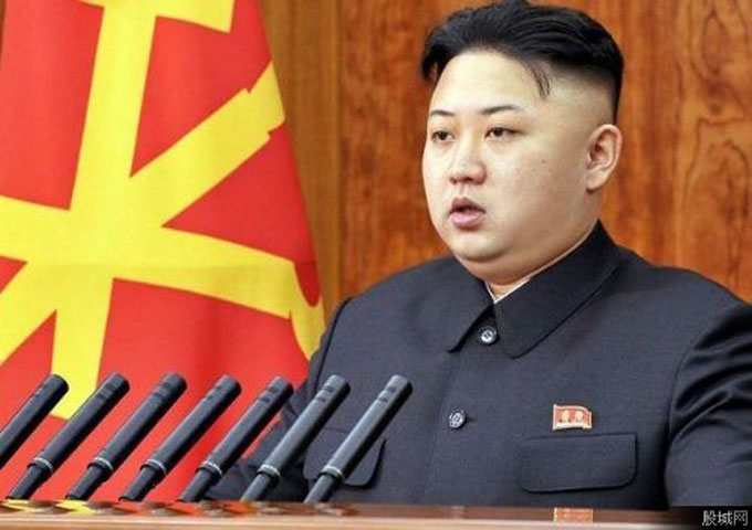 Tờ Chosun Ilbo (Hàn Quốc) ngày 19/4 đăng tải, Triều Tiên đã cho phép một tổ chức nhân đạo Hàn Quốc gửi tám công dân Mỹ đến Triều Tiên vào hôm 18/4 để giám sát việc phân phối đợt hàng viện trợ thuốc kháng lao trị giá 600.000 USD. Đồng thái này diễn ra khi căng thẳng trên bán đảo Triều Tiên đang ngày càng leo thang khi các bên đều có tuyên bố cứng rắn.