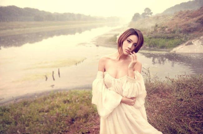 Tuy sở hữu thân hình tuyệt đẹp nhưng Vương Hy Nhiên rất ít khi khoe thân quá táo bạo và lộ liễu như những người mẫu khác.