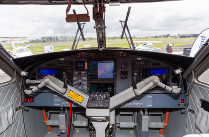 Thủy phi cơ DHC-6 Series 400 được trang bị nhiều hệ thống điện tử hàng không tiên tiến