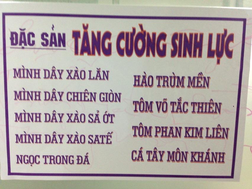  Phi Thanh Vân thường xuyên cập nhật thực đơn quán hải sản của mình trên trang cá nhân của mình với những đặc sản 