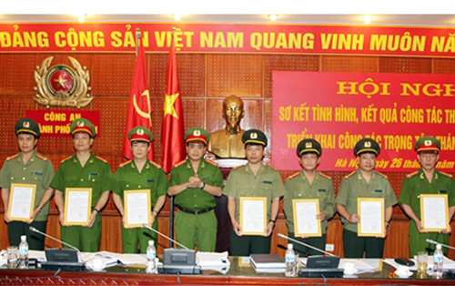 bo-nhiem-lanh-cao-cong-an-ha-noi-Phunutoday.vn