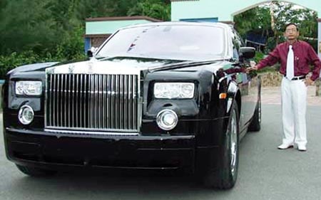 Đại gia Lê Ân nổi tiếng hơn với chiếc Rolls Royce