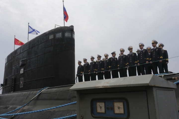 Sau ngày 13/5, tàu ngầm Hà Nội sẽ thực hiện 5 chuyến đi biển huấn luyện, mỗi chuyến kéo dài 10 ngày.