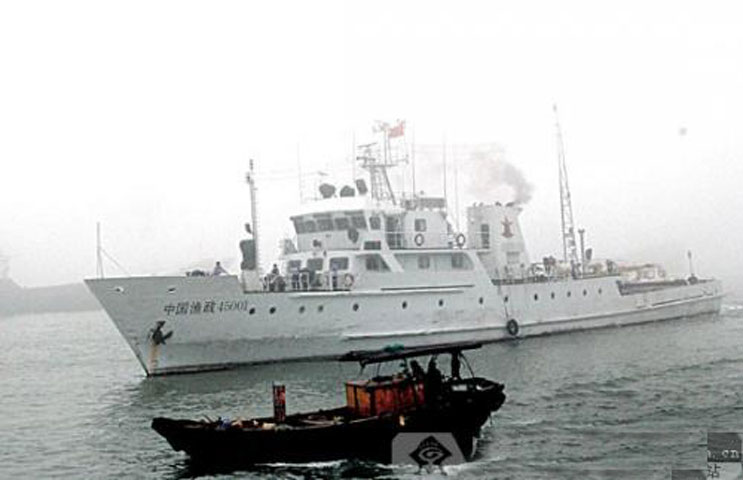    Theo đó, từ ngày 14 đến 18/5, lực lượng chấp pháp tỉnh Quảng Tây gồm các tàu Ngư chính mang số hiệu 45001, 45002, 45021, 45006 và 45039 sẽ tiến hành cái gọi là 