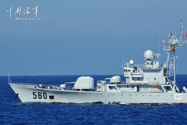 Hôm nay, Philippines đã lên tiếng phản đối sự hiện diện bất hợp pháp của một số tàu hải quân và hải giám của Trung Quốc tại một bãi cát ngầm Manila cho rằng hiện do hải quân Philippines kiểm soát ở Biển Đông. 