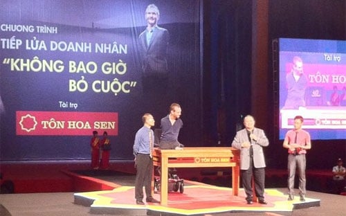 Theo lãnh đạo HSG, tập đoàn này đã chi tổng cộng 35 tỷ đồng cho sự kiện Nick Vujicic đến Việt Nam - Ảnh: Hoàng Thủy.