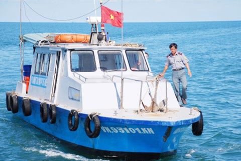 Tàu kiểm ngư của Việt Nam đang làm nhiệm vụ trên biển. Ảnh: Nông nghiệp VN.