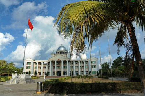 Trụ sở hành chính của “thành phố Tam Sa” trên đảo Phú Lâm - Ảnh: Asiatoday.co.kr