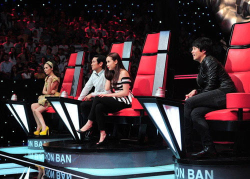 Khá nhiều hạt sạn khiến The Voice Kids chưa hoàn hảo.