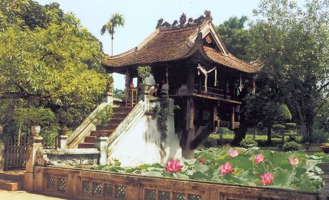 Chùa Một Cột không chỉ gắn liền với nét đẹp văn hóa thiêng liêng của phật giáo mà còn là một trong những biểu tượng của thủ đô Hà Nội.
