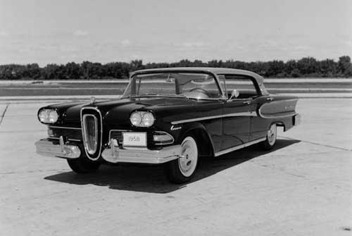 Hãng xe Ford đã chi hàng triệu USD để phát triển mẫu xe mang tên con trai của Henry Ford, người sáng lập công ty. Tuy nhiên, người tiêu dùng đã xa lánh Edsel Corsair khi nó chính thức được ra mắt thị trường và tới năm 1961 thì mẫu xe này biến mất.