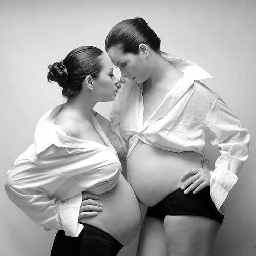 Hai chị em người mẫu Thúy Hạnh, Thúy Hằng thật ấn tượng khi mang thai.