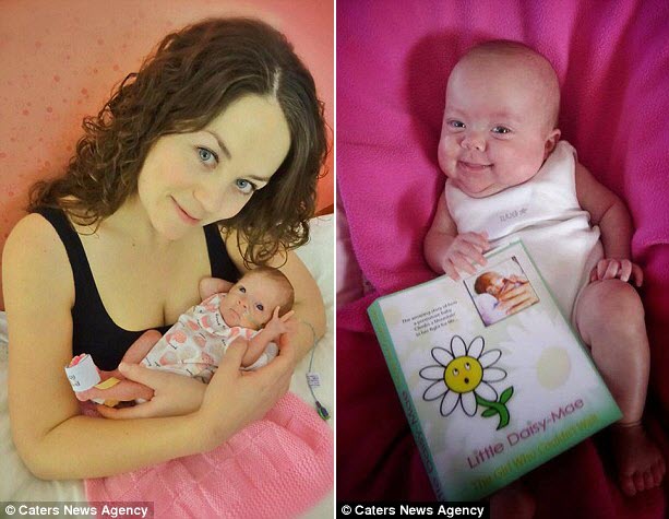 Daisy-Mae bé bỏng chụp ảnh cùng mẹ ngày sau khi chào đời ngày 1/12/2013 (trái) và bức ảnh mới của Daisy-Mae cùng cuốn nhật ký ảnh về cô bé.