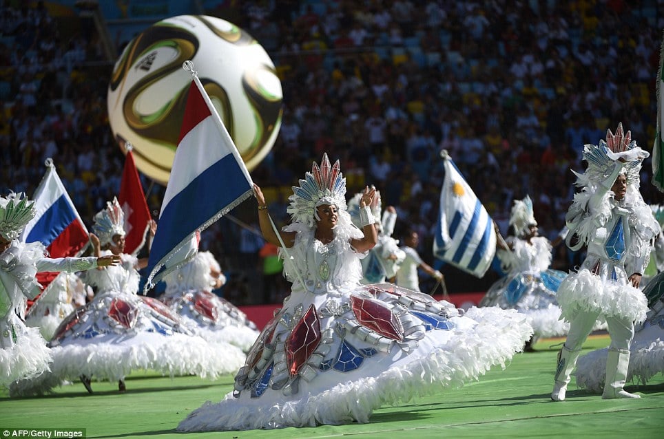 Hình ảnh ấn tượng tại Lễ bế mạc World Cup 2014.