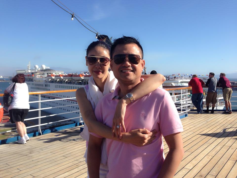 Gia đình Hoa hậu Hà Kiều Anh đi nghỉ tại Mỹ.