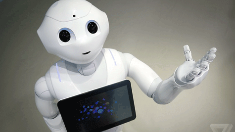 Trò chuyện thú vị với robot dễ thương của Nhật