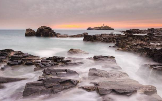 Bờ biển St Ives ở Cornwall, nằm ở tây nam nước Anh.