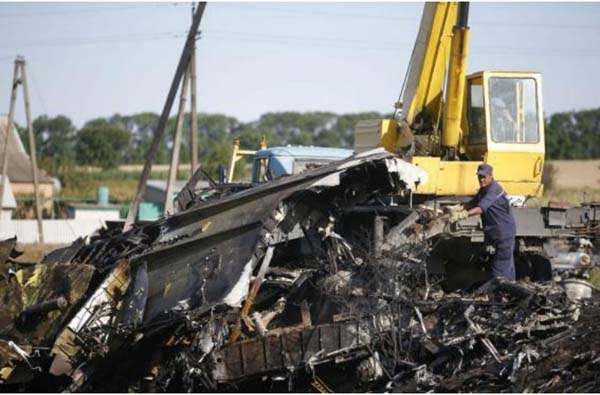 Tất cả nhằm tìm kiếm những thi thể nạn nhân MH17 còn sót lại.