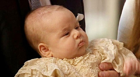 Ngày Hoàng tử bé George ra đời trở thành ngày hội của nhiều người.