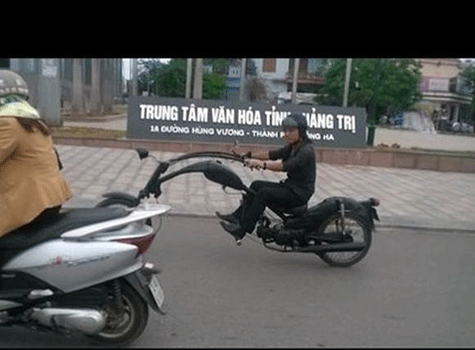 Siêu xe độc nhất vô nhị ở Quảng Trị gây sốt cộng đồng mạng
