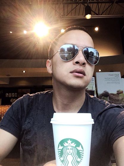 Sau khi khoe ảnh nude nóng bỏng Cao Thái Sơn lại "Thèm uống Starbucks ghê".