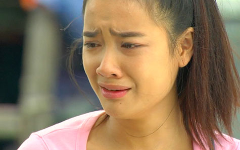 Trong "Vừa đi vừa khóc", Nhã Phương có cảnh khóc rất ngọt.