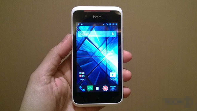 HTC Desire 210 Dual SIM (chính hãng). Đây là sản phẩm cạnh tranh với Zenfone 4 và Galaxy V. Máy được trang bị 2 SIM, màn hình 4 inch độ phân giải 480 x 800 pixel.