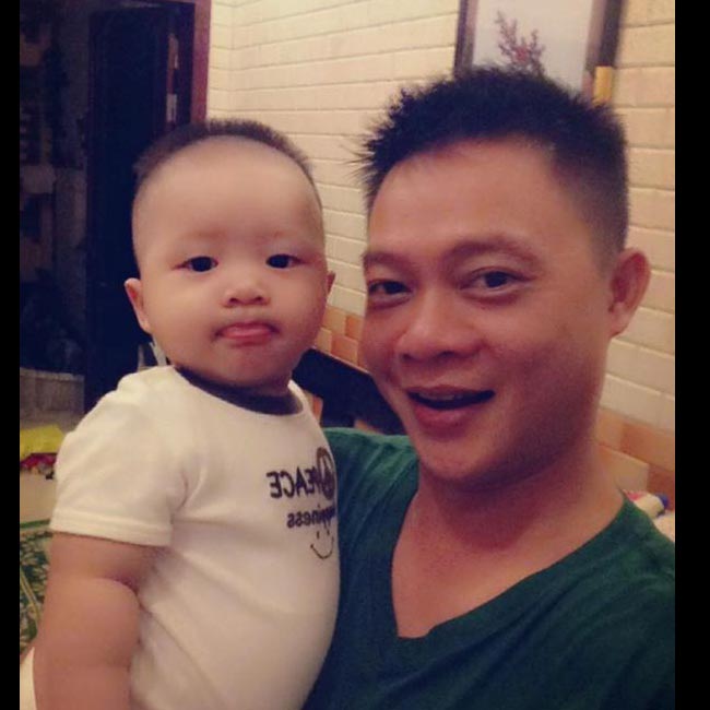 MC Quang Minh như càng thêm hoàn thiện khi vào ngày 8/1/2013, gia đình anh chào đón thêm sự có mặt của một thiên thần nhỏ nữa.