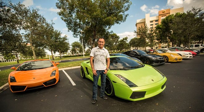 Anh Ngô Quang Sang, nickname Tyler Ngo, một người quê gốc Gia Lai, qua Mỹ lập nghiệp năm 1998, hiện sở hữu hơn chục chiếc siêu xe, được nhiều người trong cộng đồng chơi xe tại Mỹ biết đến.