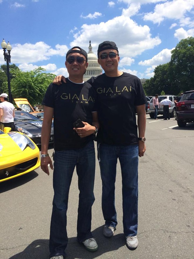 Anh Sang và anh Hồ Quang Vinh là hai người sáng lập ra Gia Lai Team - nhóm người Việt sở hữu siêu xe vừa tham dự giải đua goldRush Rally diễn ra từ 31/5 đến 7/6.