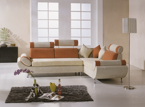 Sử dụng ghế sofa.Nếu không gian phòng khách nhà bạn chỉ nhỏ khoảng 15m2 đổ lại thì điều đáng quan tâm là phải bố trí ghế sofa thế nào để vừa thẩm mỹ vừa giảm thiểu tối đa diện tích phòng khách.