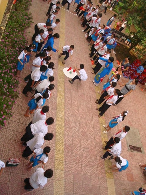 Cướp cờ là một trò chơi dân dã khá phổ biến, thậm chí, nó còn được sử dụng trong giờ thể dục ở các trường học để tạo không khí vui tươi.