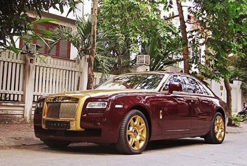 Rolls-Royce Ghost dát vàng ở Hà Nội.