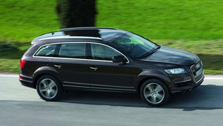 Năm 2010 Mỹ Tâm đã mạnh tay chi hơn 3 tỷ đồng, để tậu xế sang Audi Q7.