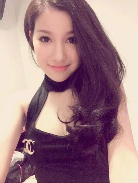 Bạn gái mới của Thế Bảo cũng là hotgirl và xinh không kém Bảo Thy.