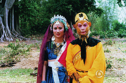 Tây Du Ký không chỉ là bộ phim làm nên tên tuổi, giúp Lục Tiểu Linh Đồng trở thành ngôi sao nổi tiếng khắp châu Á mà còn giúp cho nam diễn viên tìm được người phụ nữ của cuộc đời mình.
