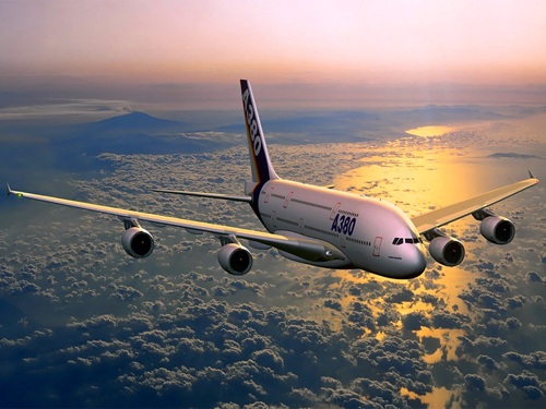 Airbus A380 – 300 triệu USD.
