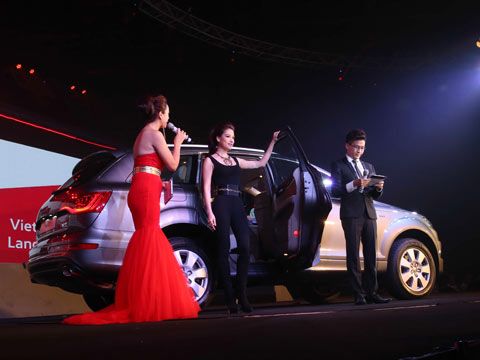 Diễn viên Trương Ngọc Ánh – đại sứ của mẫu xe Audi Q7 mới.