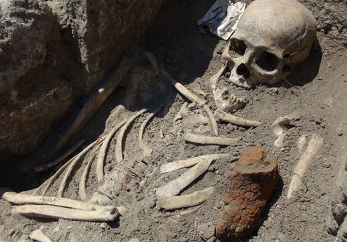 Trong những năm qua, nhiều mộ “ma cà rồng” được khai quật tại Bulgaria, Ba Lan, Czech và nhiều nơi khác.