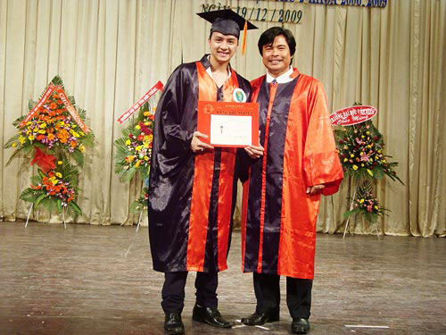 Cao Thái Sơn cũng có trong tay tấm bằng đại học.