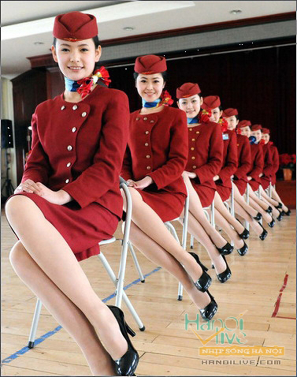 Trở thành nữ tiếp viên hàng không là ước mơ của rất nhiều cô gái xinh đẹp ở Trung Quốc.