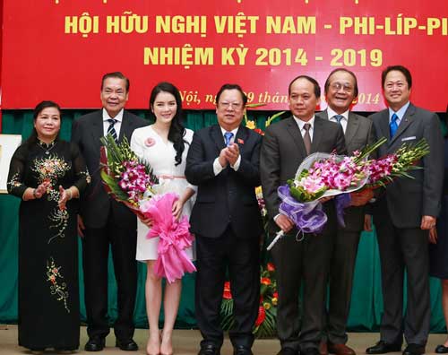 Lý Nhã Kỳ được bầu làm Uỷ viên Hội Hữu nghị Việt Nam - Philippines (thuộc Liên hiệp các tổ chức hữu nghị Việt Nam).