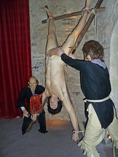 Bảo tàng tra tấn Trung cổ ở San Gimignano, Italia. Nơi đây tái hiện sự tàn ác lạnh người của nhân loại thời Trung cổ.