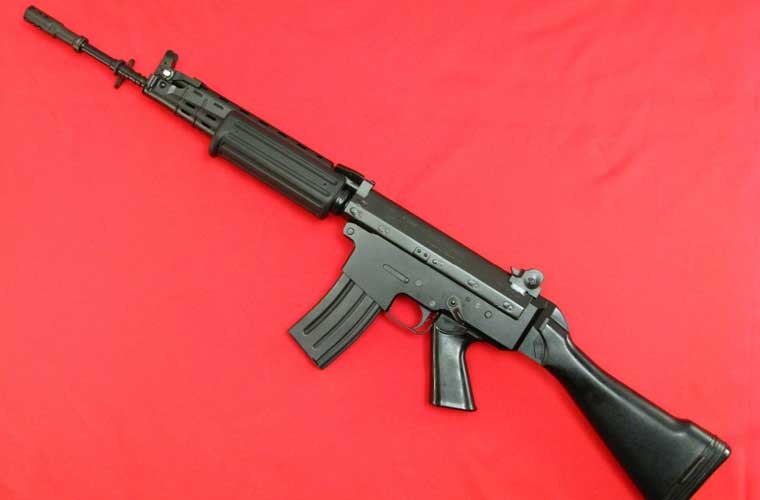 FN FNC là loại súng trường tiến công do công ty Fabrique Nationale nổi tiếng của Bỉ phát triển cho loại đạn tiêu chuẩn mới ra mắt của NATO là 5,56mm vào đầu những năm 1970.