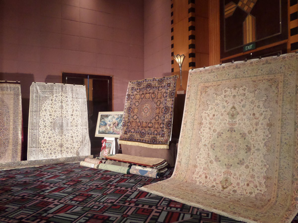 Những tấm thảm của Iran được đánh giá cao bởi hình thức, mẫu mã và chất liệu.