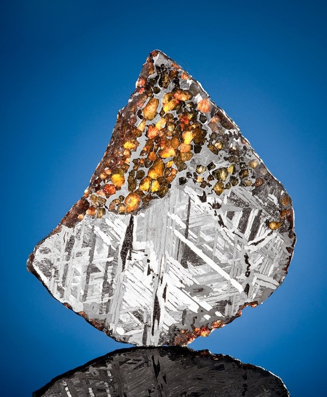 6.500 USD (hơn 130 triệu đồng) là giá khởi điểm của một mảnh thuộc thiên thạch mang tên Seymchan.