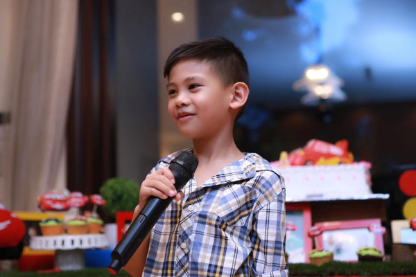 Bữa tiệc sinh nhật con trai thứ hai của Hà Kiều Anh không có quá đông nhân vật trong showbiz tham gia.