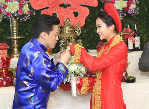 Đây là lần kết hôn thứ 2 của Lam Trường sau lần đầu tiên vào năm 2004 cùng với Ý An vào năm 2004.