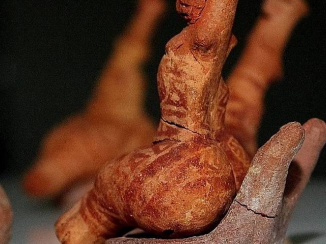 Hình xăm toàn thân của bức tượng chứng minh sự phát triển của các họa tiết phức tạp của tổ tiên người châu Âu từ hơn 7000 năm trước.